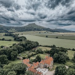 Pinchinthorpe hall wedding venue